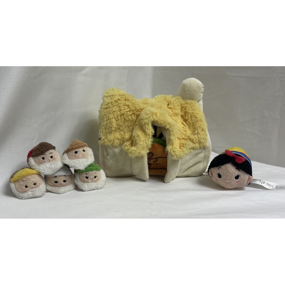 Disney‎ Parks Tsum Tsum Snow White & The Seven Dwarfs Cottage Plush 5 Only READ